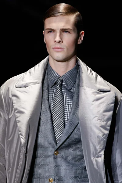 Look 6
